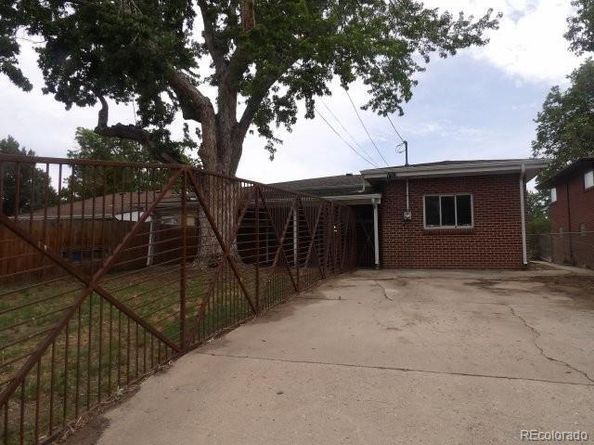 3015 Quebec Street, Denver CO 80207