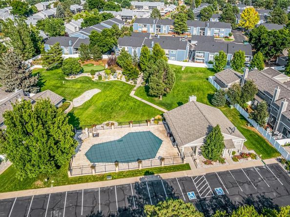7194 S Vine Circle E, Littleton CO 80122