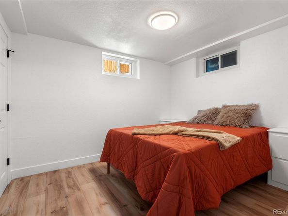 4865 E Alabama Place, Denver CO 80246