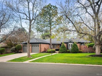 4011 S Ivy Lane