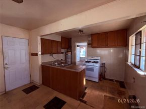 435 Perry Street, Denver CO 80204