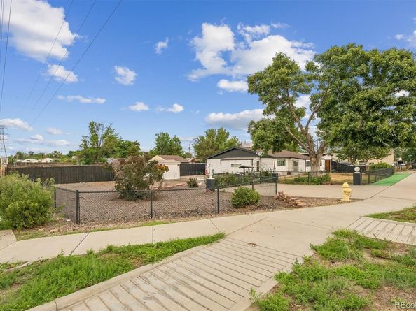 6921 Quebec Street, Commerce City CO 80022
