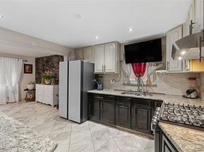 3017 Cimarron Street, Aurora CO 80011