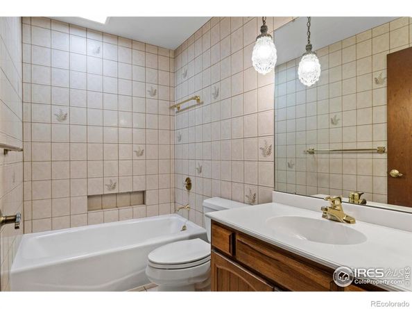 8516 W 10th Avenue, Lakewood CO 80215