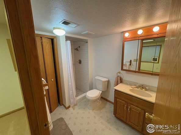 1362 Gay Circle, Longmont CO 80501