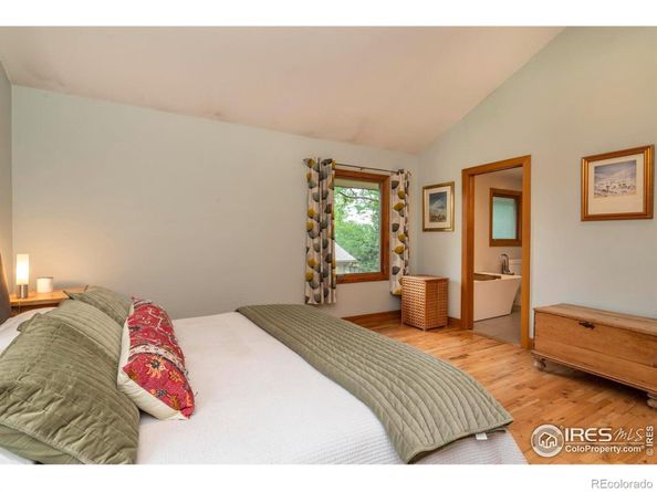 2575 Briarwood Drive, Boulder CO 80305