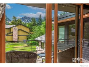 2575 Briarwood Drive, Boulder CO 80305