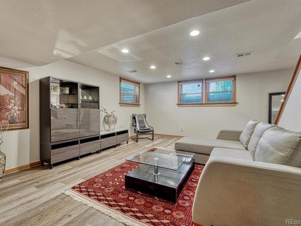 5173 S Emporia Way, Greenwood Village CO 80111