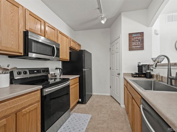 5255 Memphis Street 811, Denver CO 80239