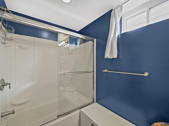 2901 Monaco Parkway, Denver CO 80207