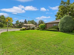2901 Monaco Parkway, Denver CO 80207