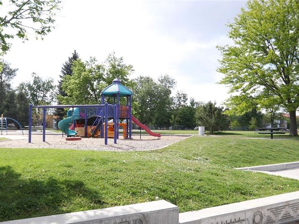 4572 N Raleigh Street, Denver CO 80212