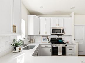 2827 S Fox Street, Englewood CO 80110