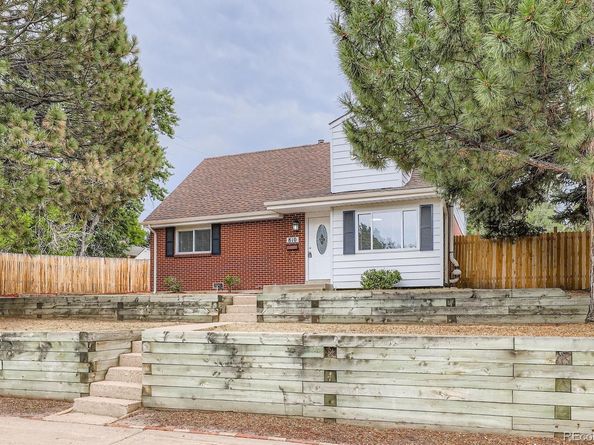 810 W Powers Drive, Littleton CO 80120