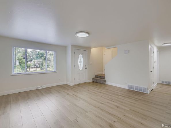 810 W Powers Drive, Littleton CO 80120