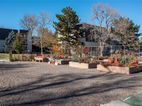 5770 E Warren Avenue 213, Denver CO 80222