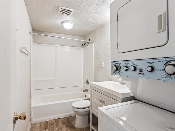 875 S Quebec Street 24, Denver CO 80247