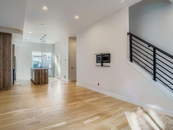 3037 W 19th Avenue, Denver CO 80204