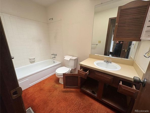 48 S Evanston Way, Aurora CO 80012