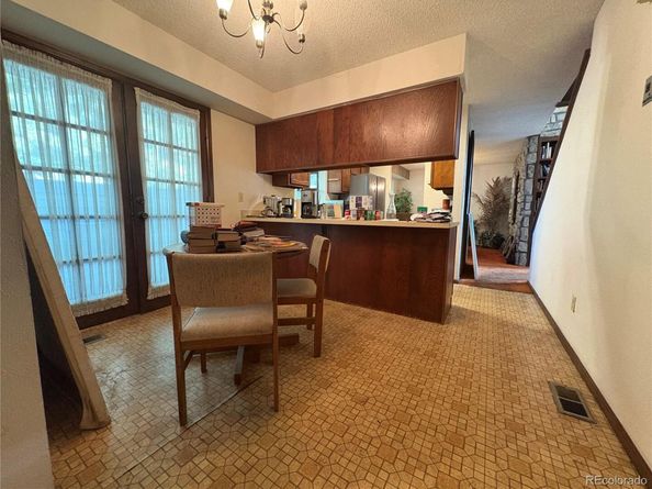 48 S Evanston Way, Aurora CO 80012