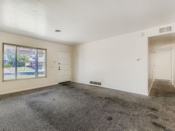 929 Quentin Street, Aurora CO 80011