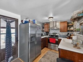 5961 E 81st Avenue, Dupont CO 80024