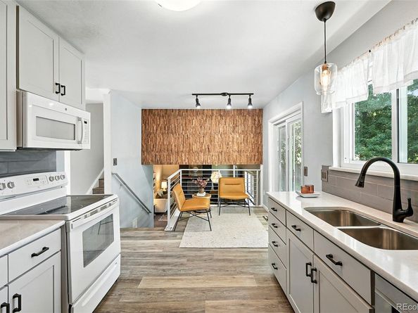 7466 Holland Court, Arvada CO 80005
