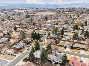 7027 W 70th Avenue, Arvada CO 80003