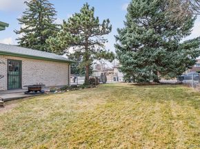 7027 W 70th Avenue, Arvada CO 80003