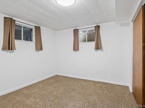 7027 W 70th Avenue, Arvada CO 80003