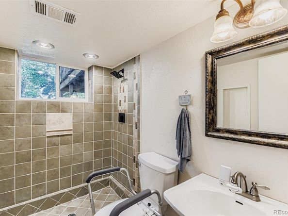 6340 W 70th Drive, Arvada CO 80003