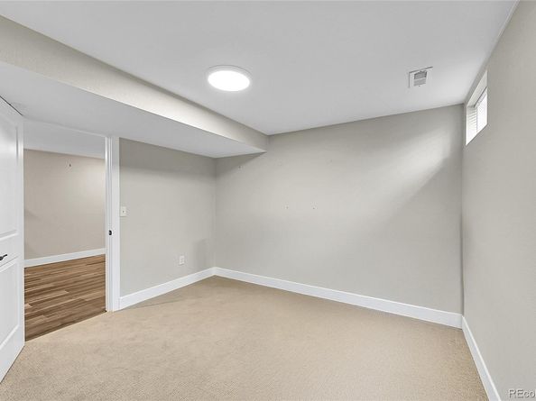 Undisclosed Address #4794989, Longmont CO 80501