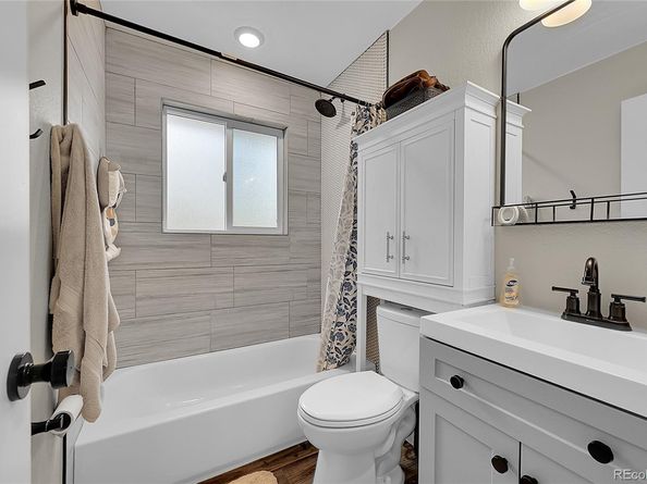 Undisclosed Address #4794989, Longmont CO 80501