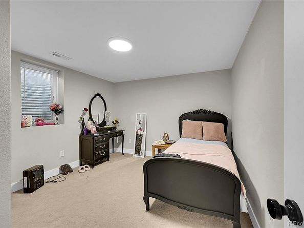 Undisclosed Address #4794989, Longmont CO 80501