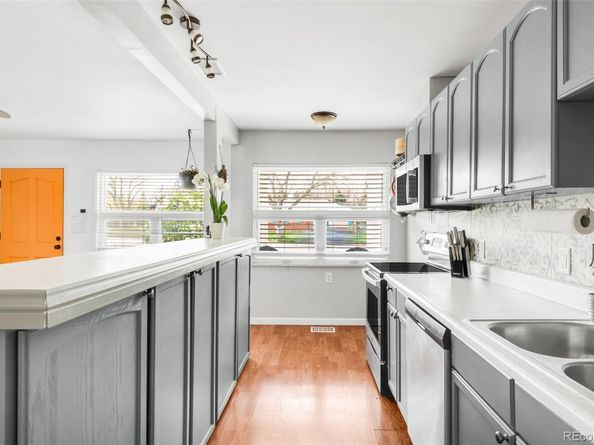 3202 S Dahlia Street, Denver CO 80222