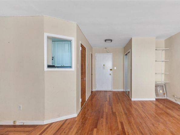 133 Beach 120th Street 1E, Rockaway Park NY 11694
