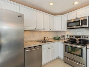 95 Springville Road 8, Hampton Bays NY 11946