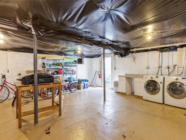 95 Springville Road 8, Hampton Bays NY 11946