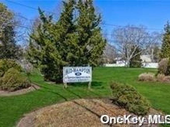 95 Springville Road 8, Hampton Bays NY 11946