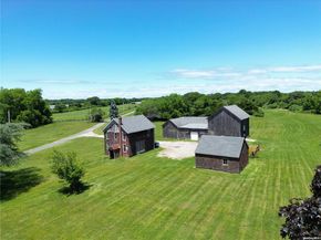 1396 Main Road, Jamesport NY 11947
