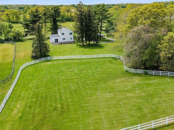 1396 Main Road, Jamesport NY 11947
