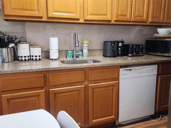 6733 223rd Road A, Bayside NY 11364