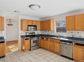6 1st Avenue, Holtsville NY 11742