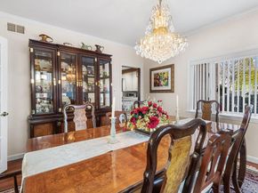 46 Riggs Place, Locust Valley NY 11560