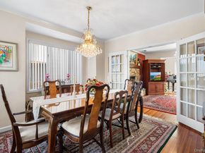 46 Riggs Place, Locust Valley NY 11560