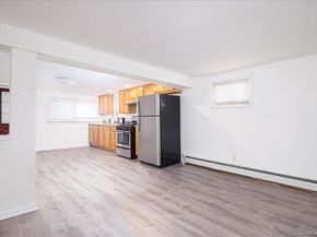 7918 149th Avenue, Howard Beach NY 11414