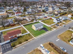 42 Centerwood Street, West Babylon NY 11704