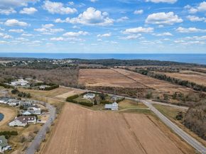 3935 Sound Avenue, Riverhead NY 11901