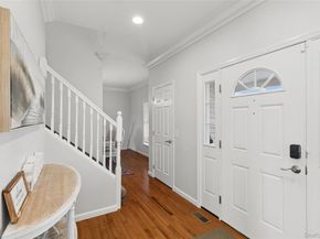 3935 Sound Avenue, Riverhead NY 11901