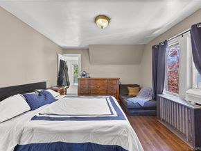 154 E Dean Street, Freeport NY 11520